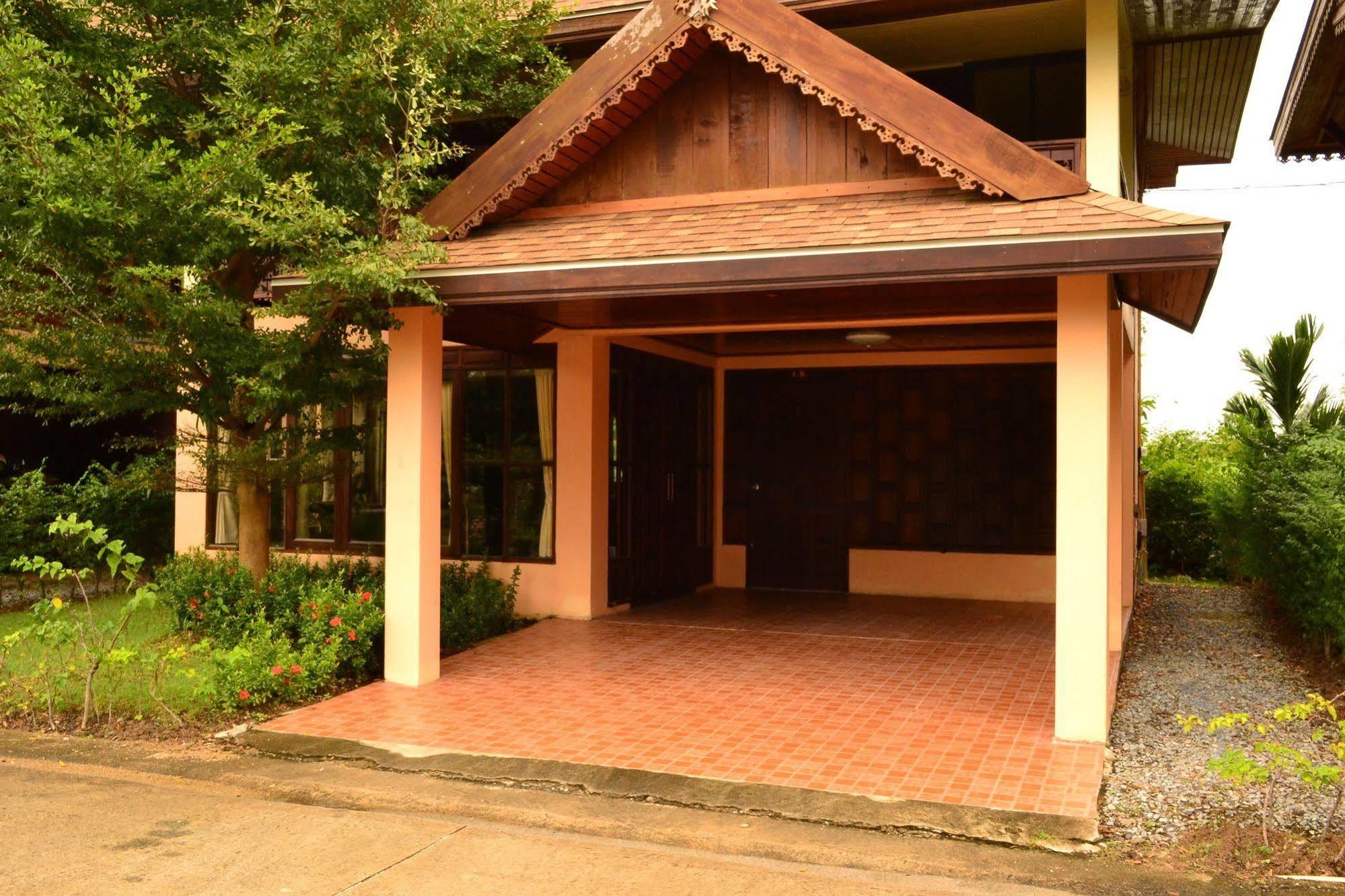 Yuwadee Resort Chalong Bagian luar foto