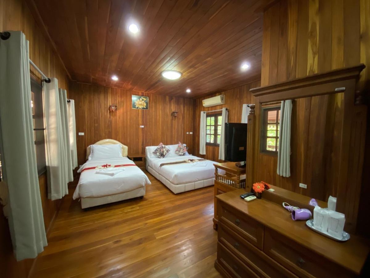 Yuwadee Resort Chalong Bagian luar foto